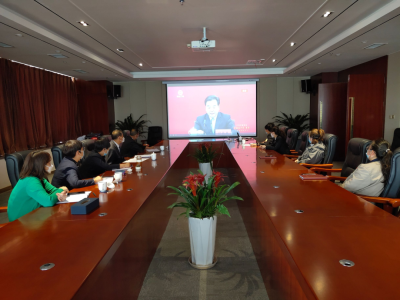 省物產(chǎn)集團(tuán)組織干部職工收看&ldquo;中國這十年&middot;青海&rdquo;主題新聞發(fā)布會