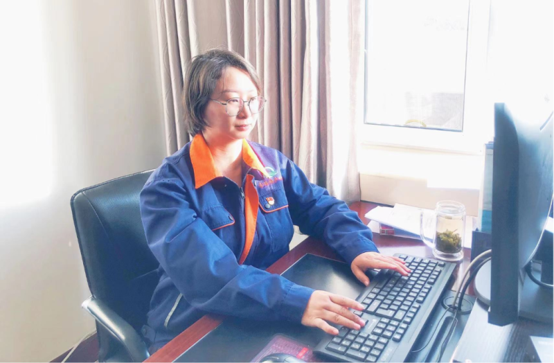 省物產(chǎn)集團(tuán)黨務(wù)工作者、先進(jìn)模范持續(xù)熱議黨的二十大精神（二）